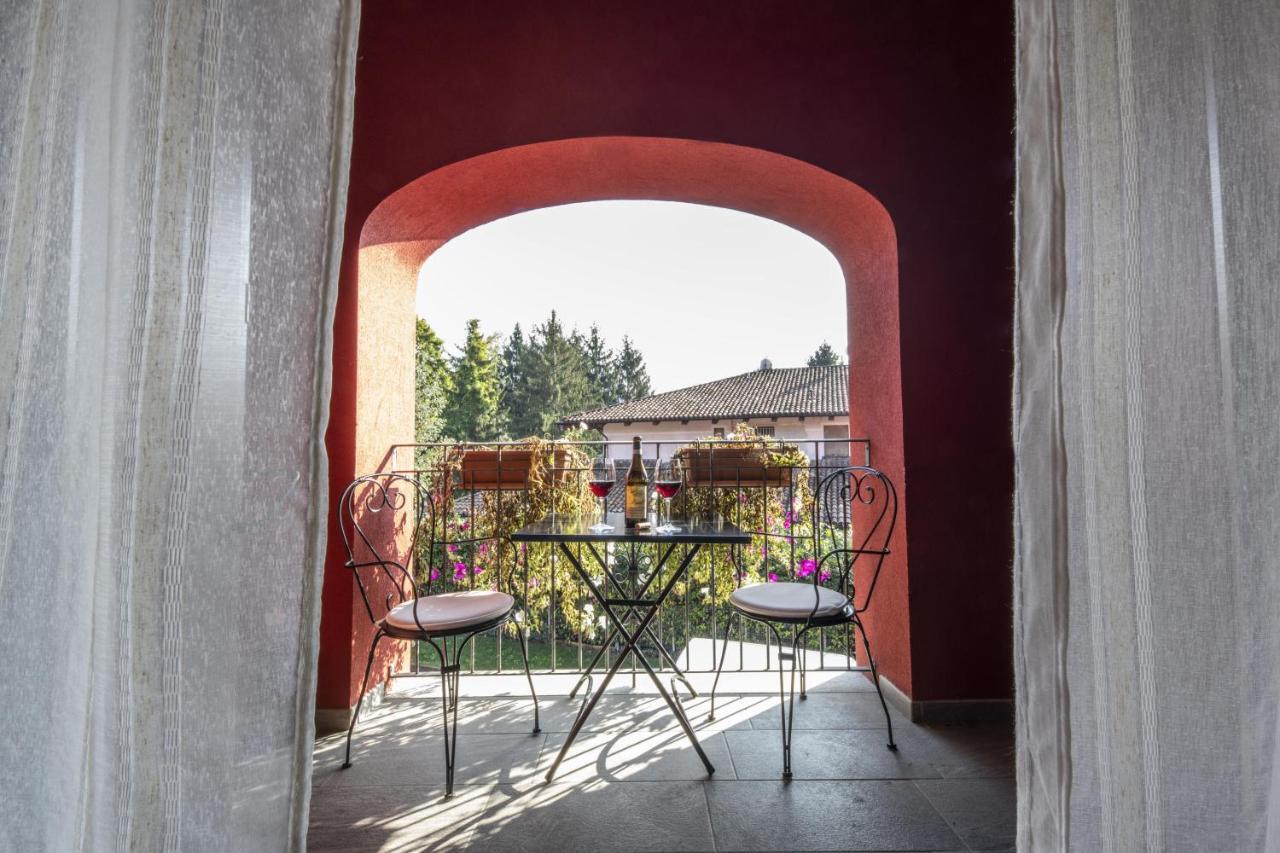 Agriturismo La Biòca Castiglione Falletto Exterior foto